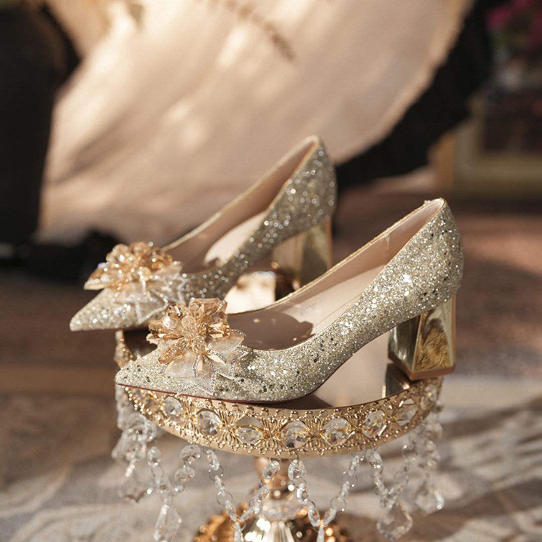 Rangrez shimmer block bridal heel by Ozzaro