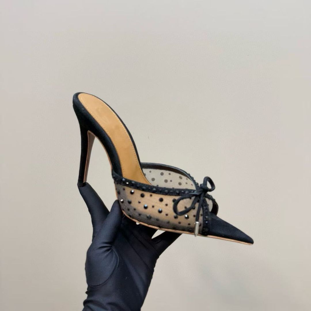 Sleek & Sheer black heel by Ozzaro