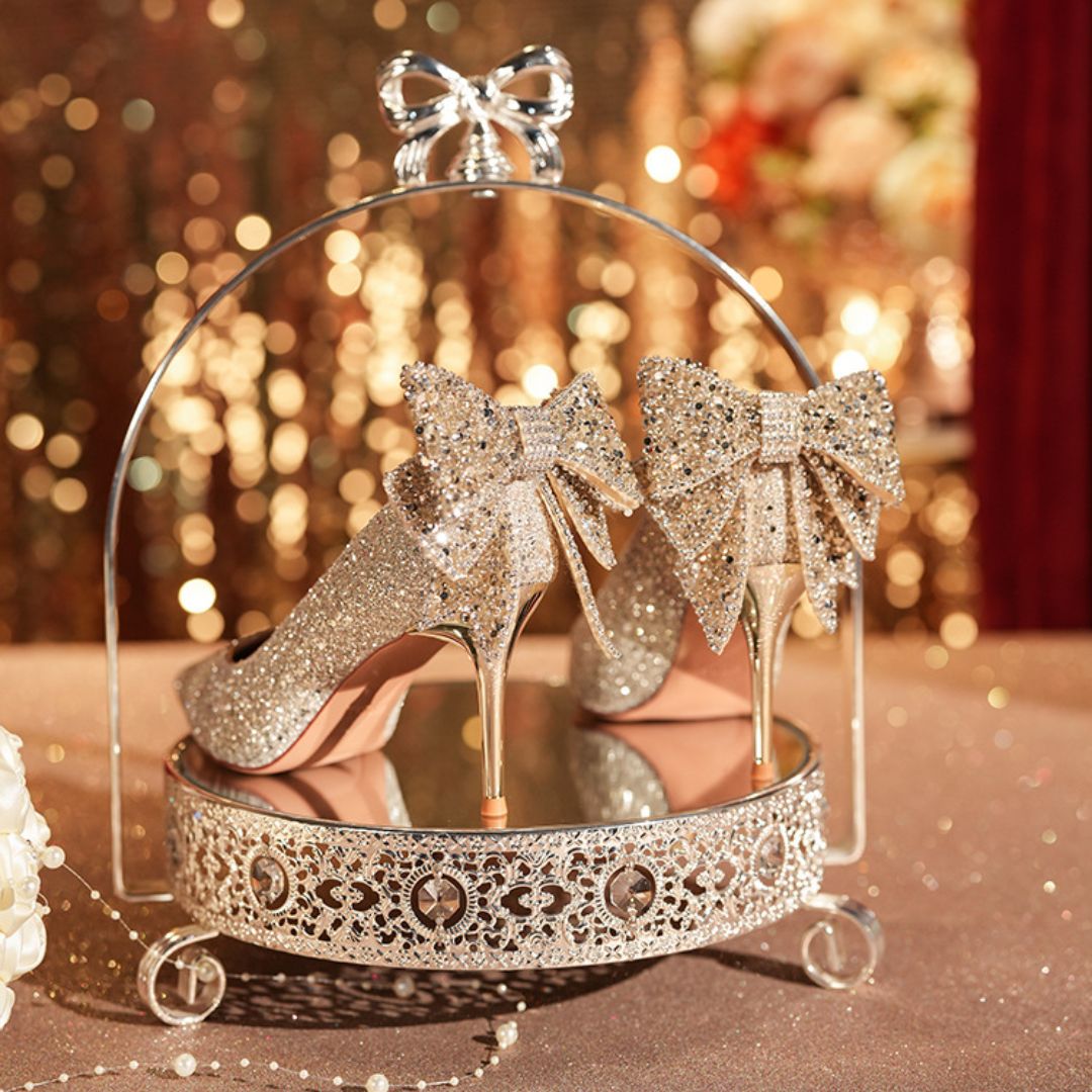 Sunheri Dulhan — Champagne Gold Bridal Heels | Ozzaro