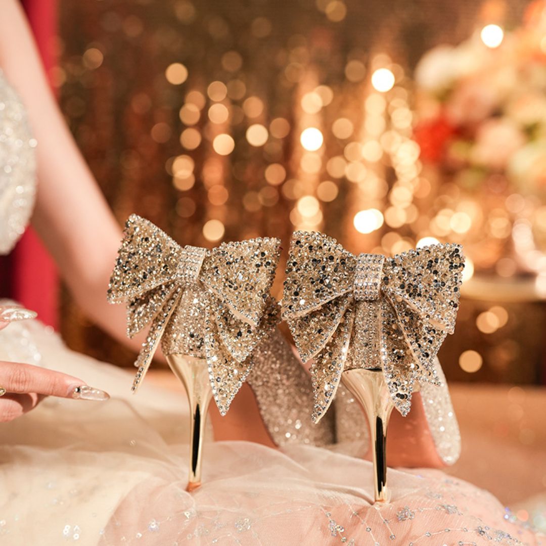 Sunheri Dulhan — Champagne Gold Bridal Heels | Ozzaro