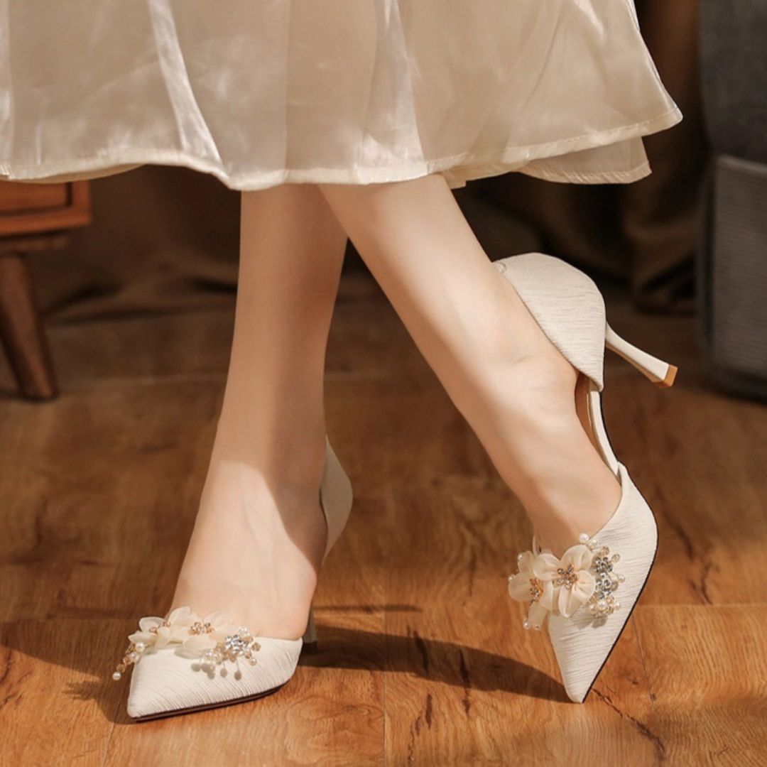 Komal Phool — White Bridal Embelished Heel | Ozzaro