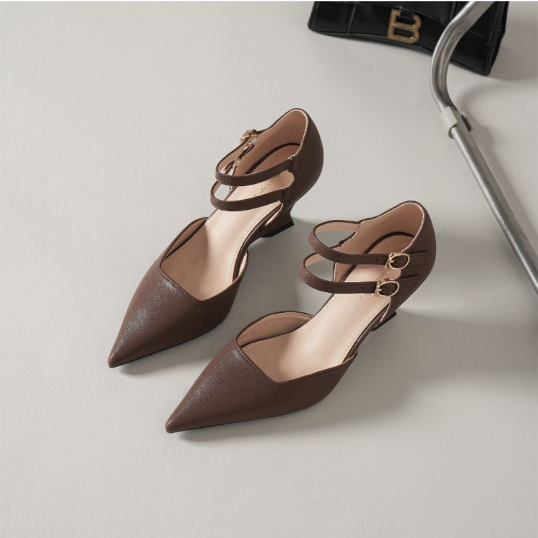 Vectora Strap brown wedge heel sole view