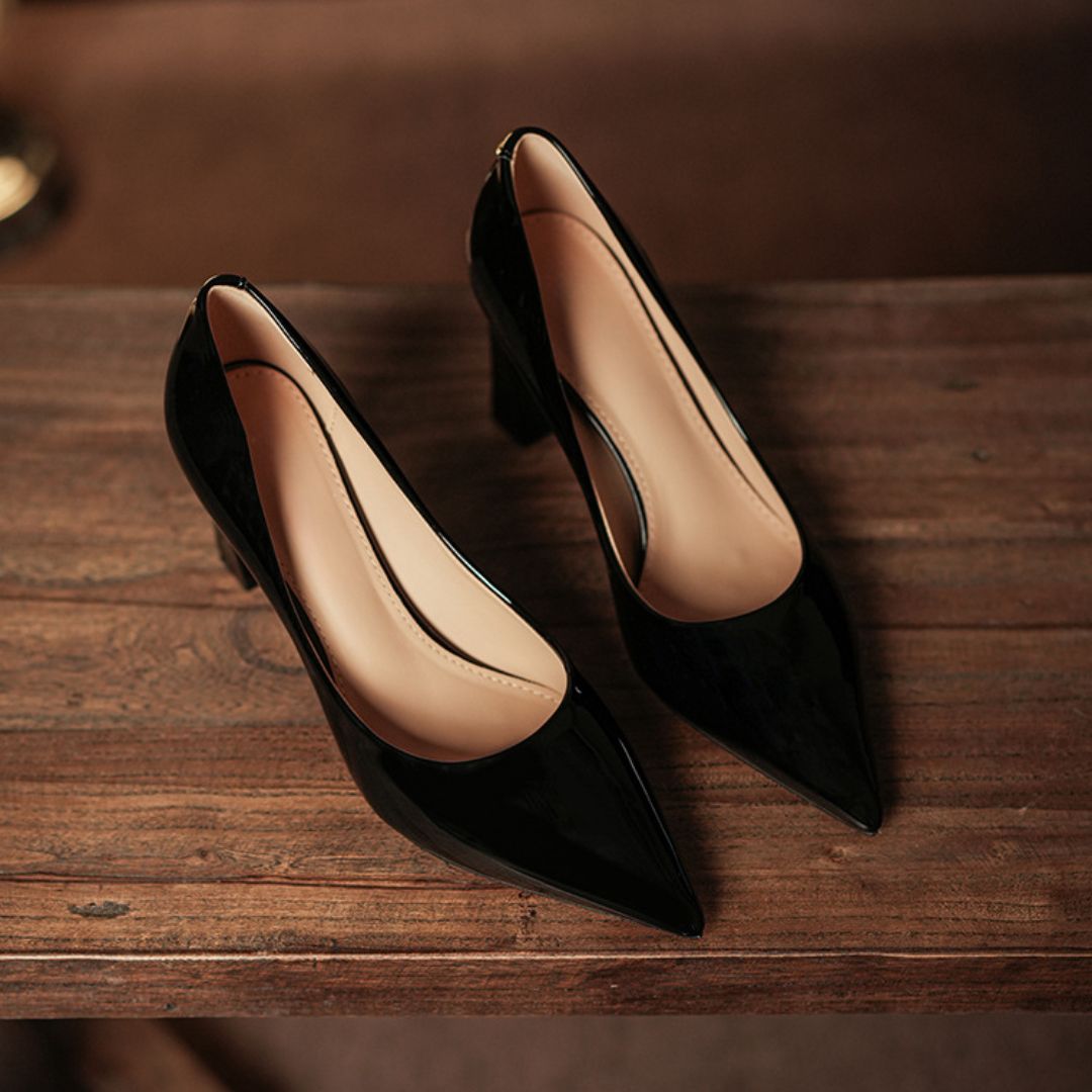 Madam black office heels toe and vamp detail