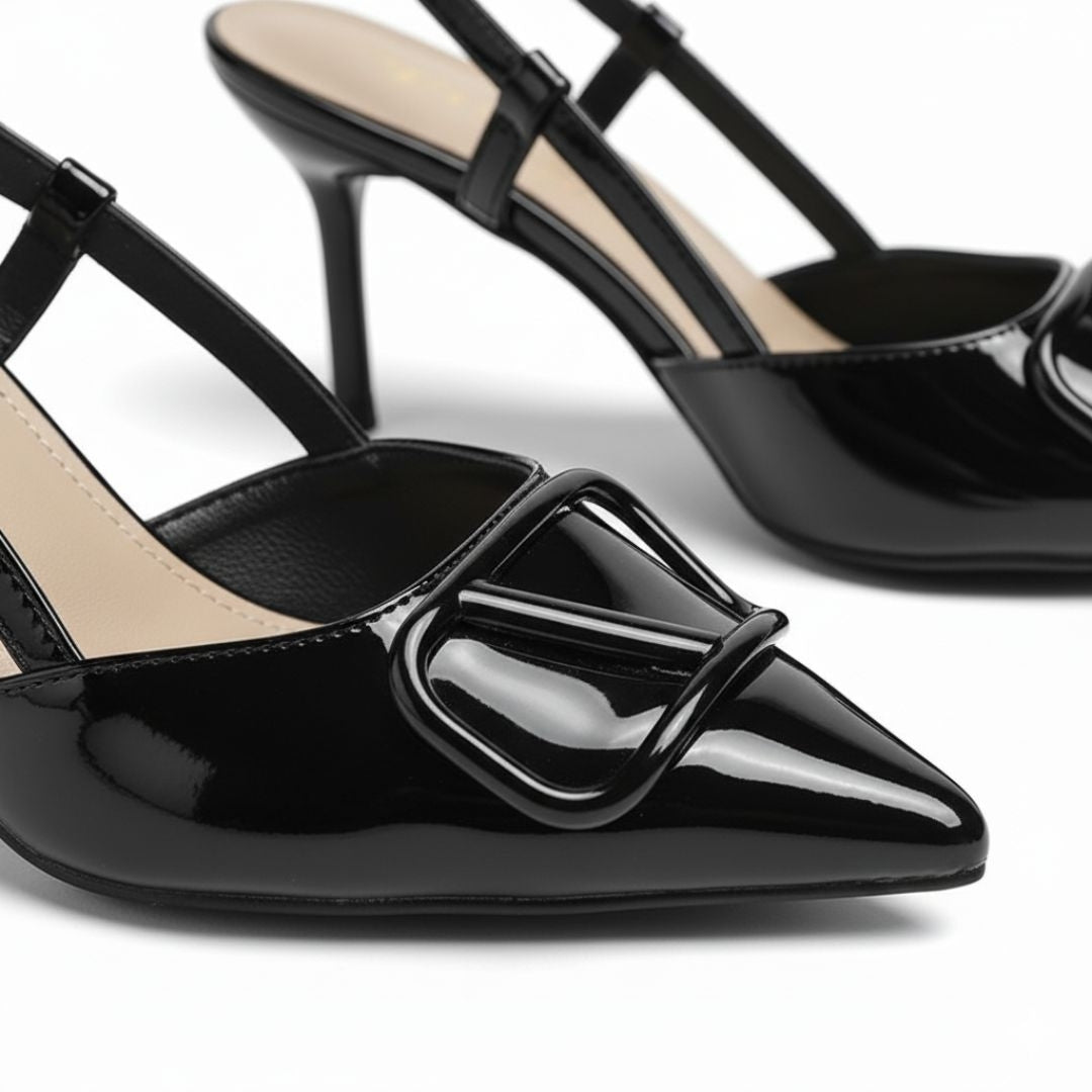 City Luxe black heels V-embossed toe detail