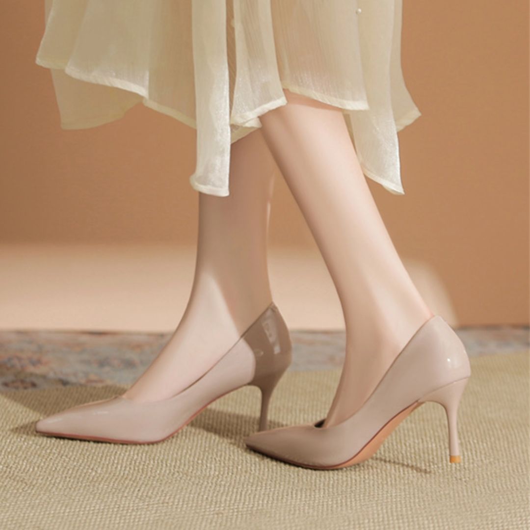 Bindaas nude heels pointed toe detail