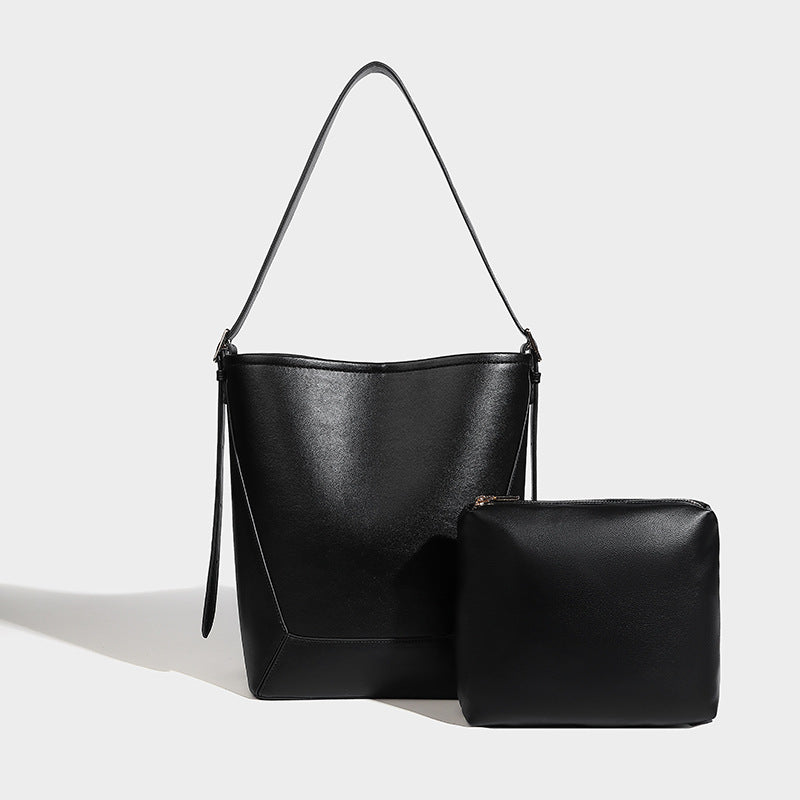 Elizabeth Shoulder Bag